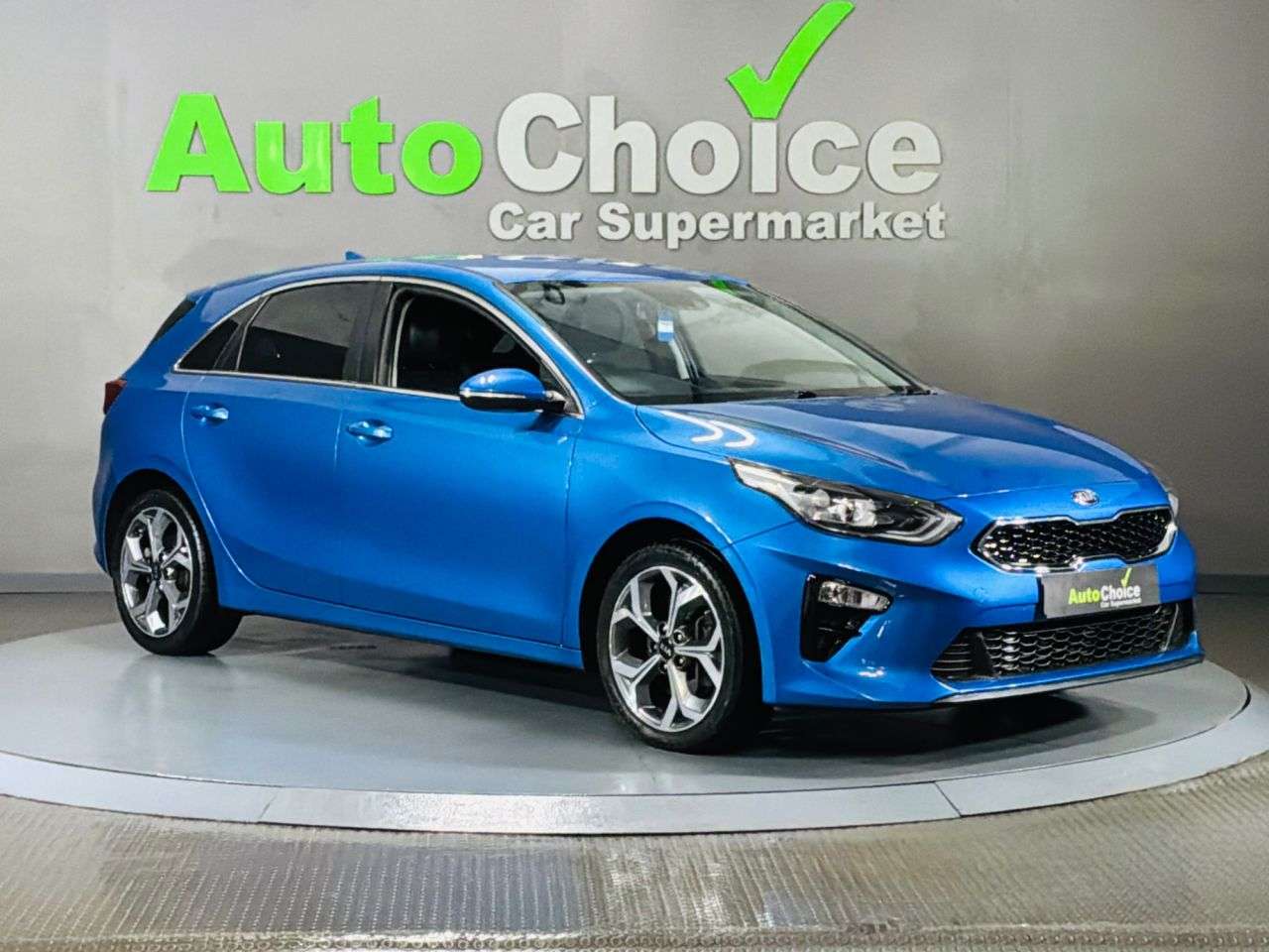 A 2019 KIA CEED 1.4 T-GDi Blue Edition Hatchback 5dr Petrol Manual Euro 6 (s/s) (138 bhp) * A 2019 KIA CEED 1.4 T-GDi Blue Edition Hatchback 5dr Petrol Manual Euro 6 (s/s) (138 bhp) *