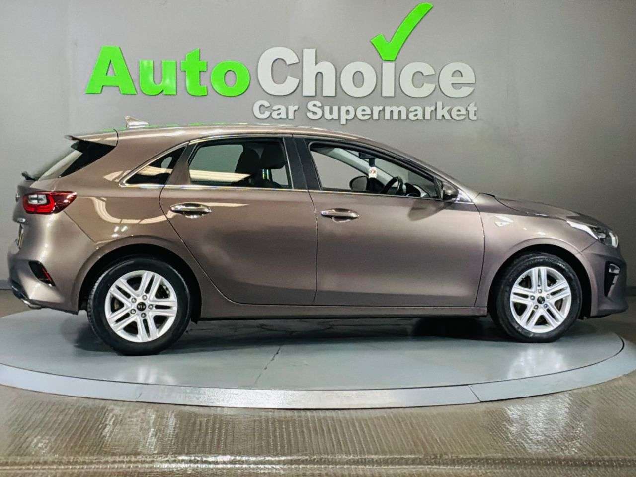 2021 KIA CEED 2021 KIA CEED