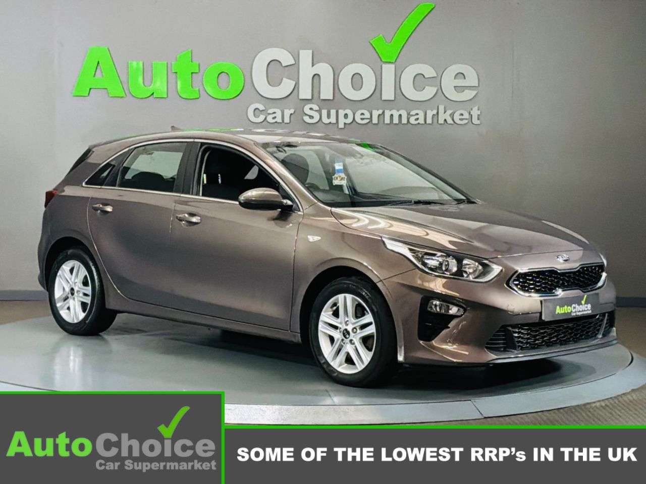 A 2021 KIA CEED 1.6 CRDi MHEV 2 Hatchback 5dr Diesel Hybrid Manual Euro 6 (s/s) (134 bhp) * A 2021 KIA CEED 1.6 CRDi MHEV 2 Hatchback 5dr Diesel Hybrid Manual Euro 6 (s/s) (134 bhp) *