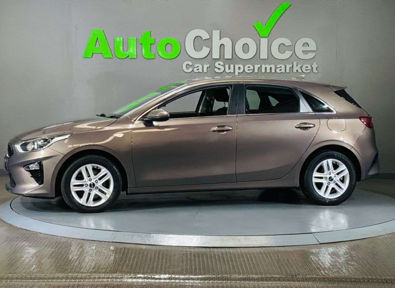 2021 KIA CEED 2021 KIA CEED