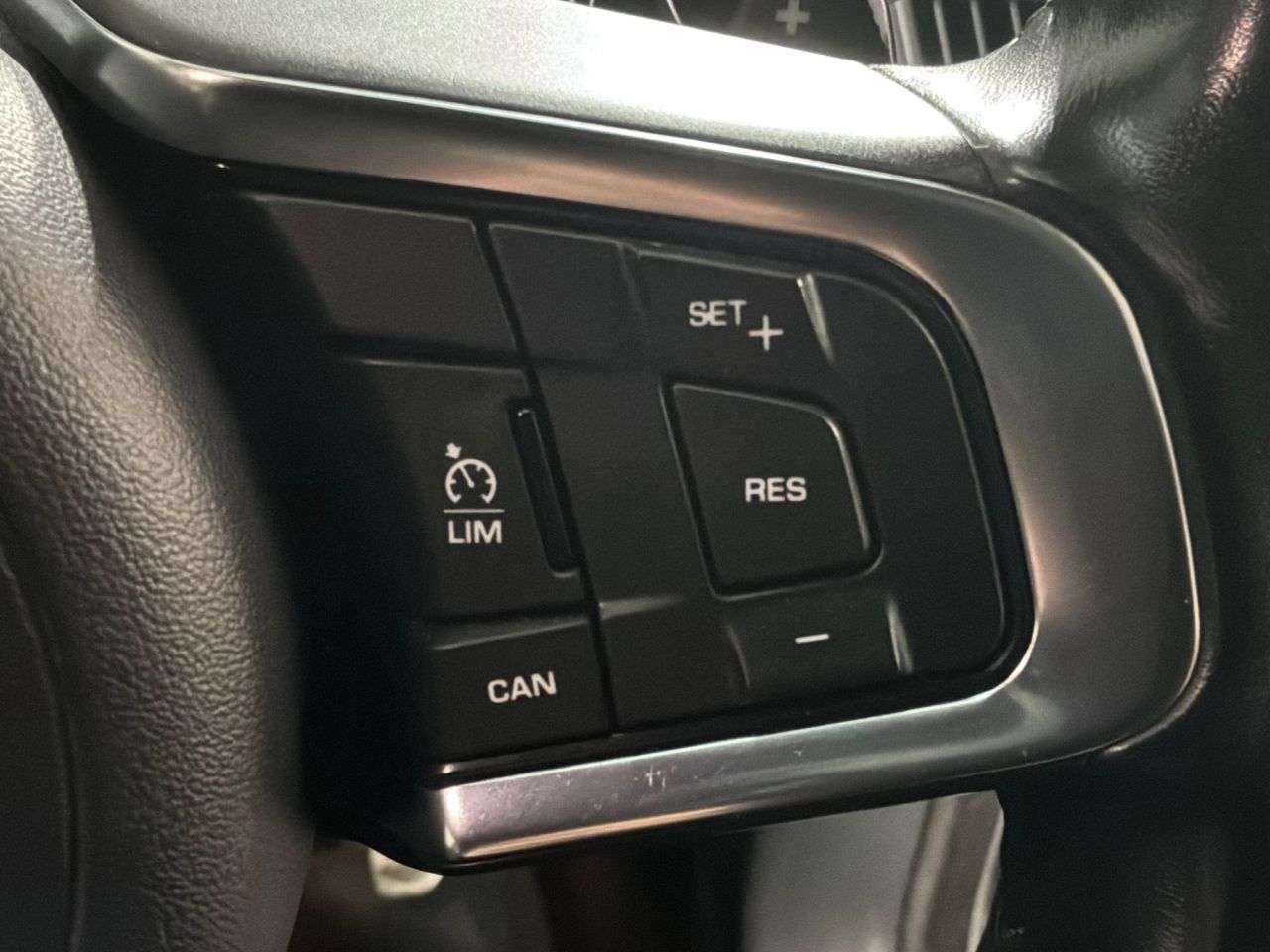 2018 JAGUAR E-PACE 2018 JAGUAR E-PACE