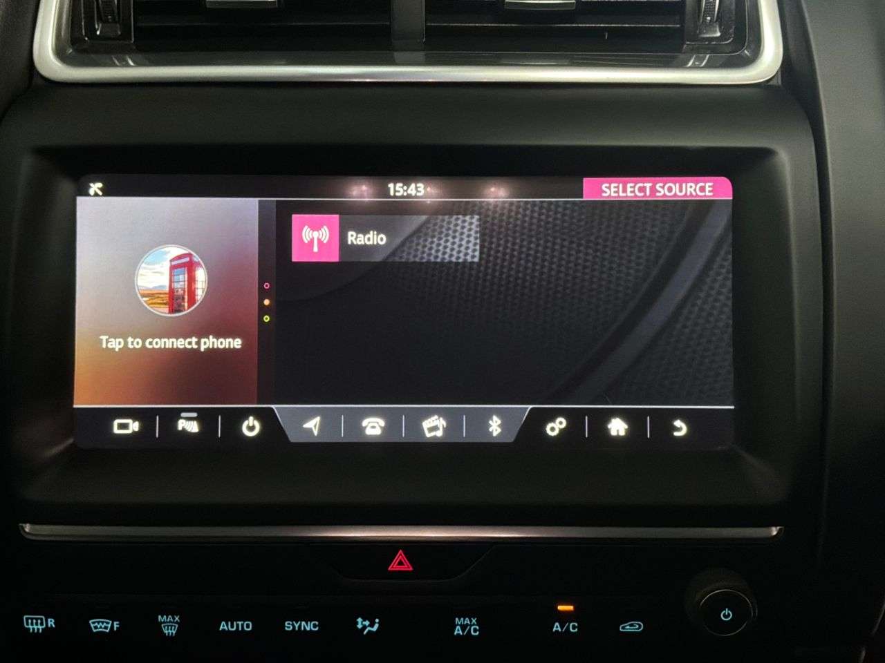 2018 JAGUAR E-PACE 2018 JAGUAR E-PACE