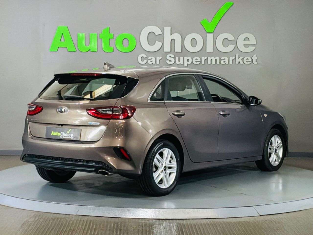 2021 KIA CEED 2021 KIA CEED