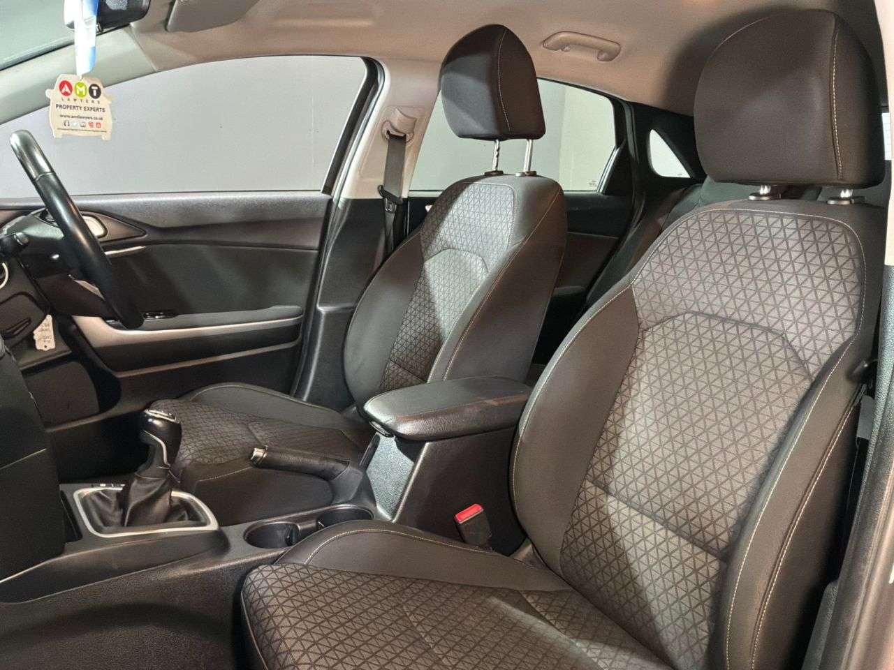 2021 KIA CEED 2021 KIA CEED