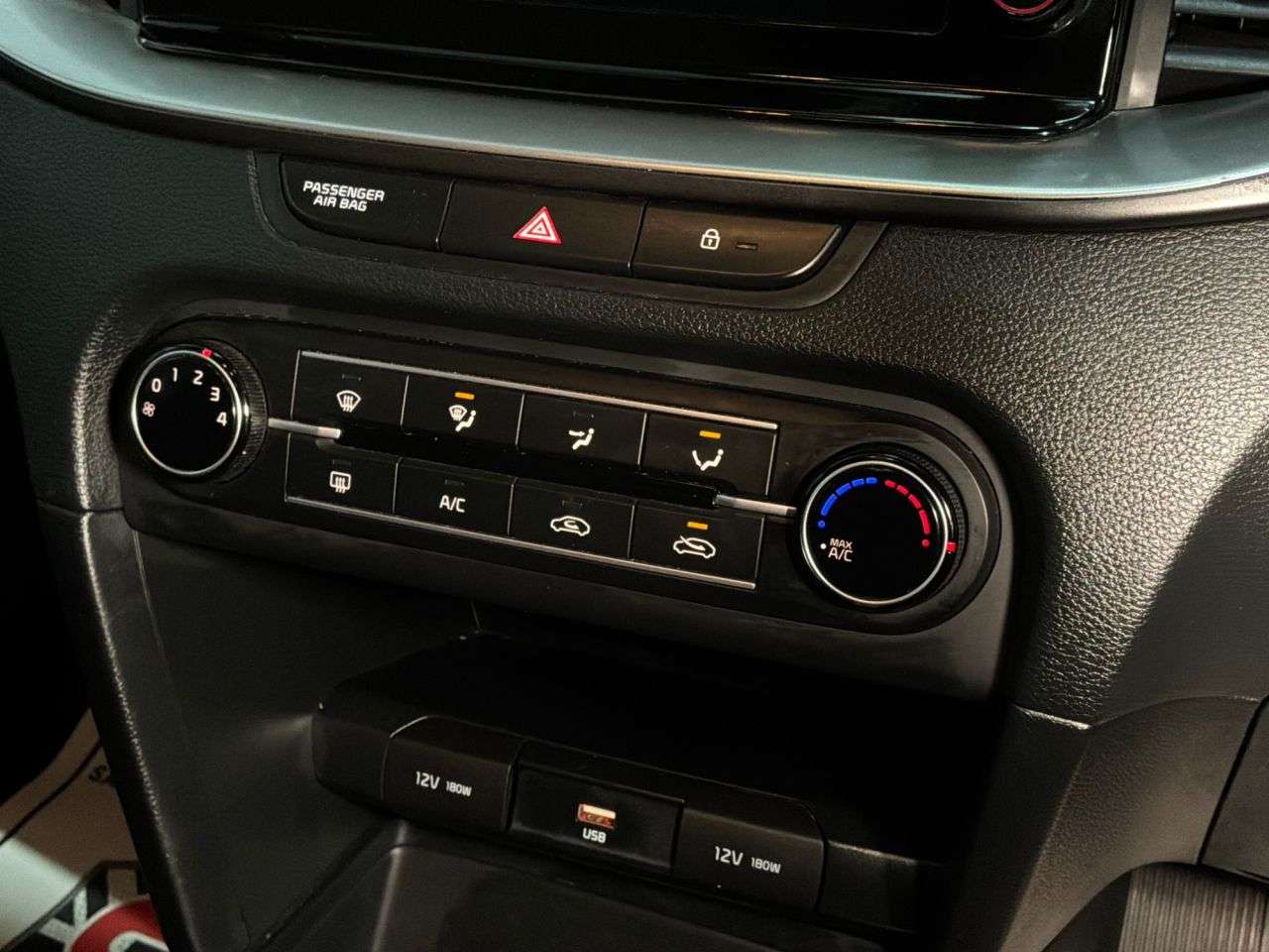 2021 KIA CEED 2021 KIA CEED