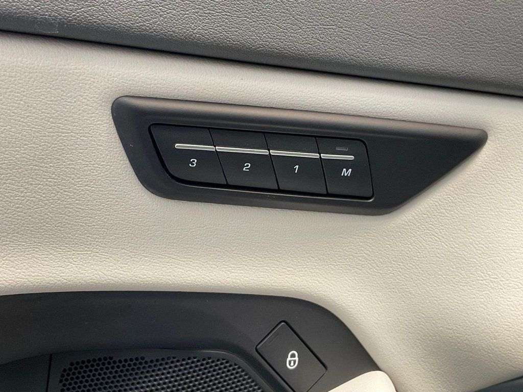 2018 JAGUAR E-PACE 2018 JAGUAR E-PACE