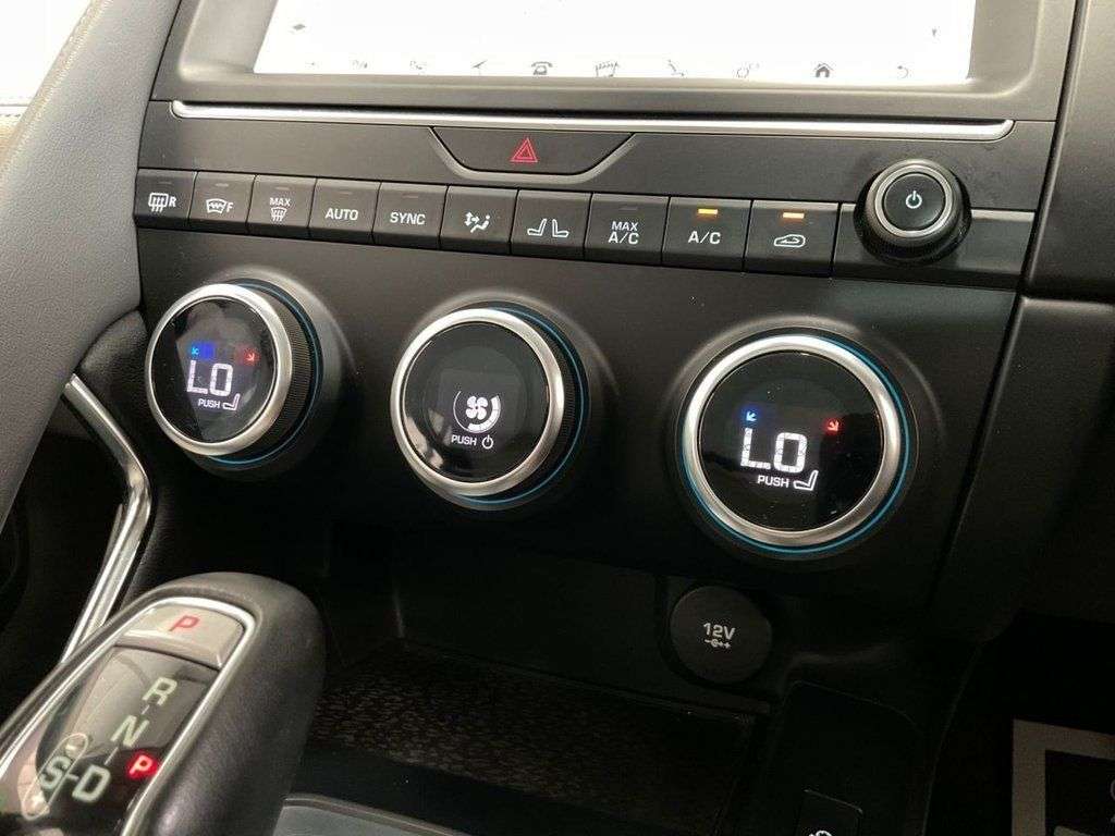 2018 JAGUAR E-PACE 2018 JAGUAR E-PACE