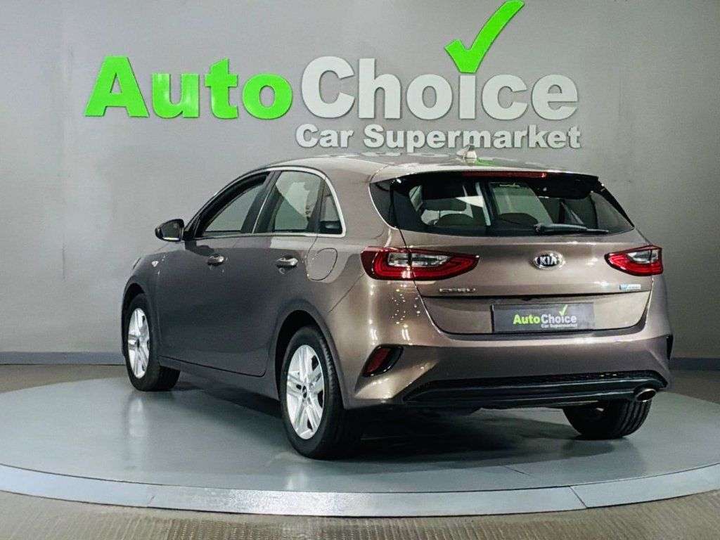 2021 KIA CEED 2021 KIA CEED