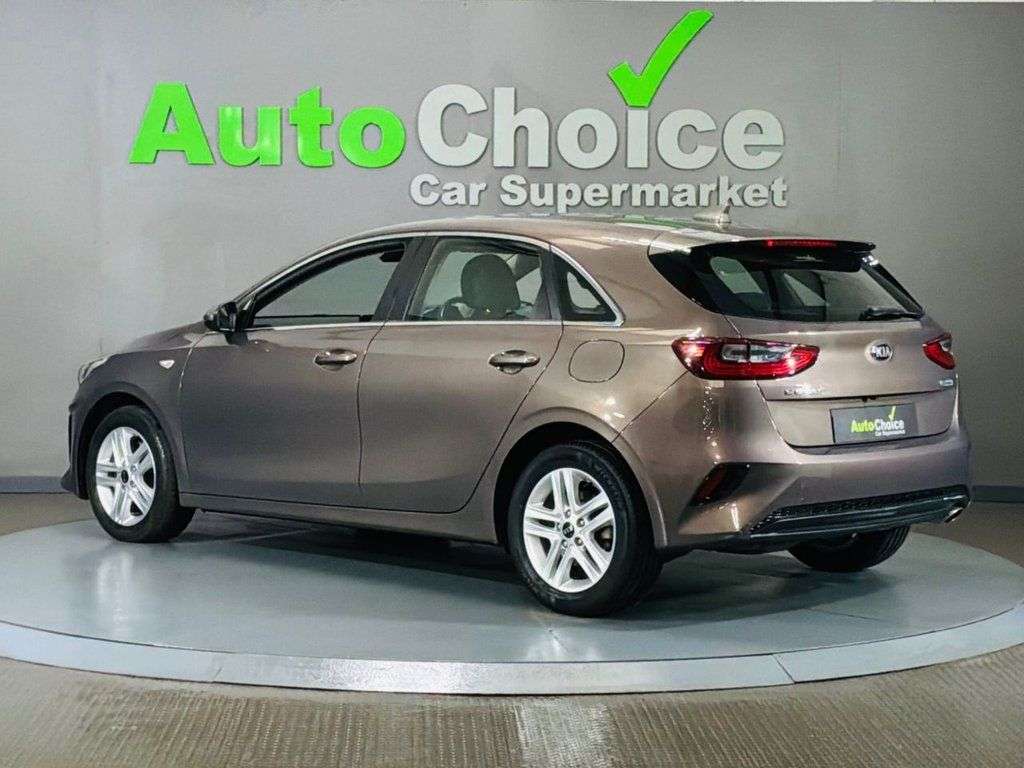 2021 KIA CEED 2021 KIA CEED