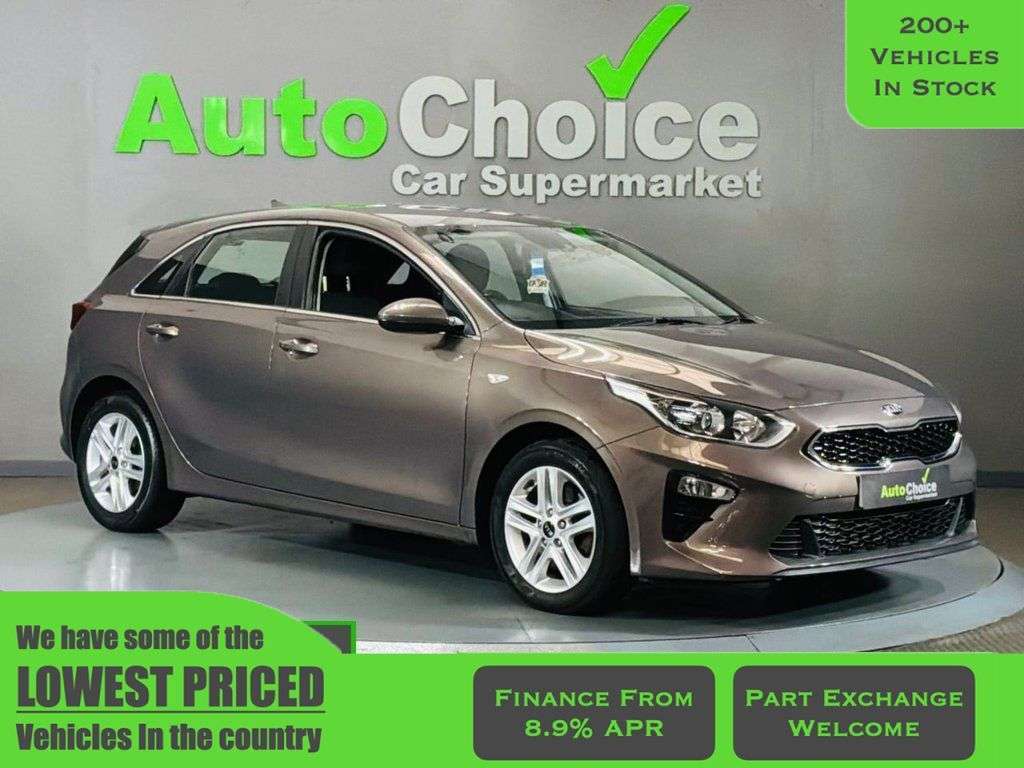 A 2021 KIA CEED 1.6 CRDi MHEV 2 Hatchback 5dr Diesel Hybrid Manual Euro 6 (s/s) (134 bhp) * A 2021 KIA CEED 1.6 CRDi MHEV 2 Hatchback 5dr Diesel Hybrid Manual Euro 6 (s/s) (134 bhp) *