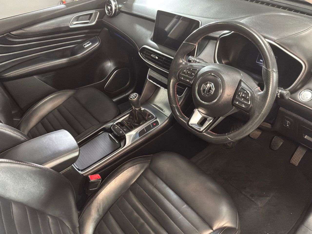 2022 MG MG HS 2022 MG MG HS