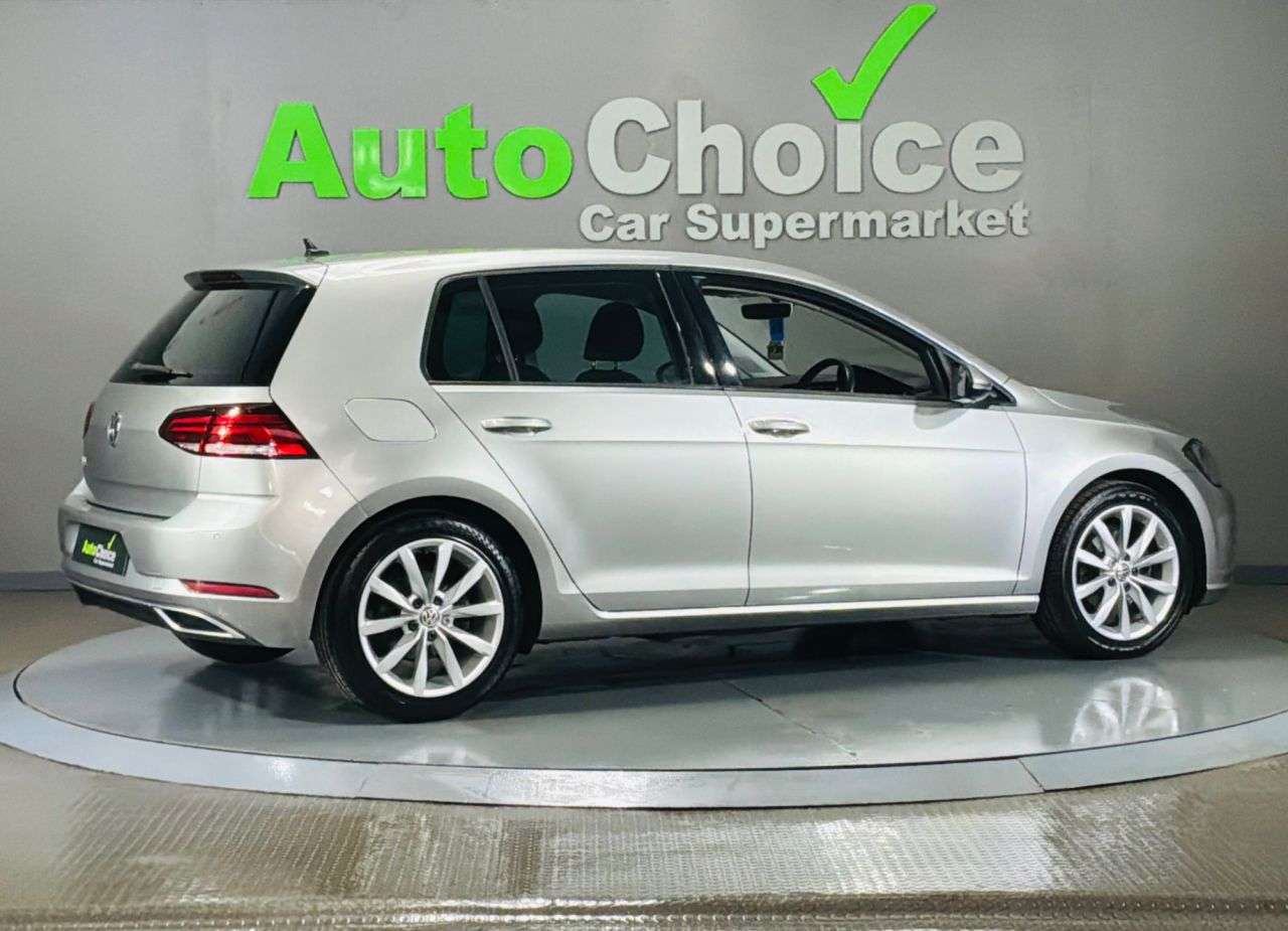 2019 VOLKSWAGEN GOLF 2019 VOLKSWAGEN GOLF