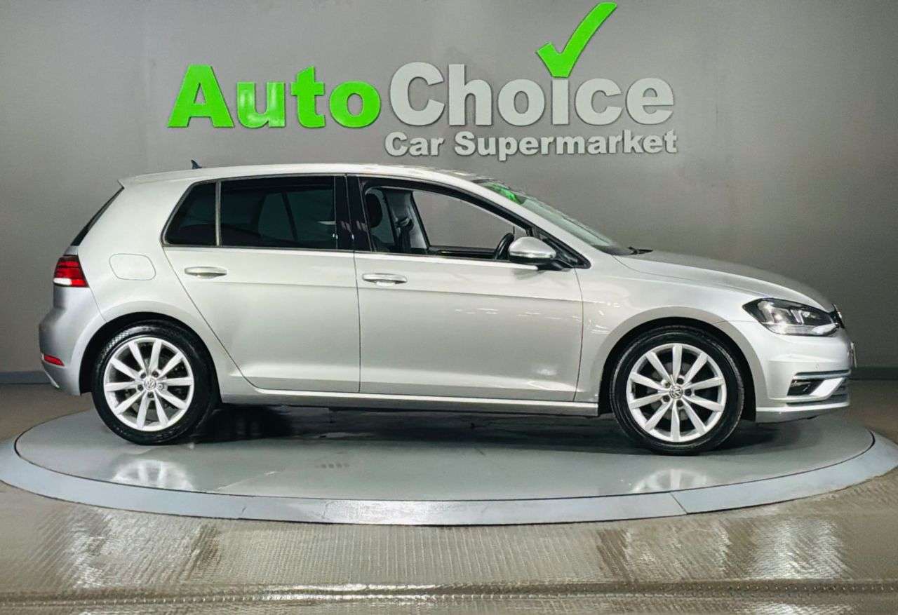 2019 VOLKSWAGEN GOLF 2019 VOLKSWAGEN GOLF