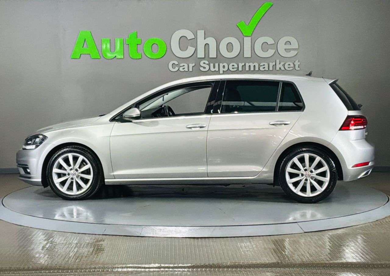 2019 VOLKSWAGEN GOLF 2019 VOLKSWAGEN GOLF