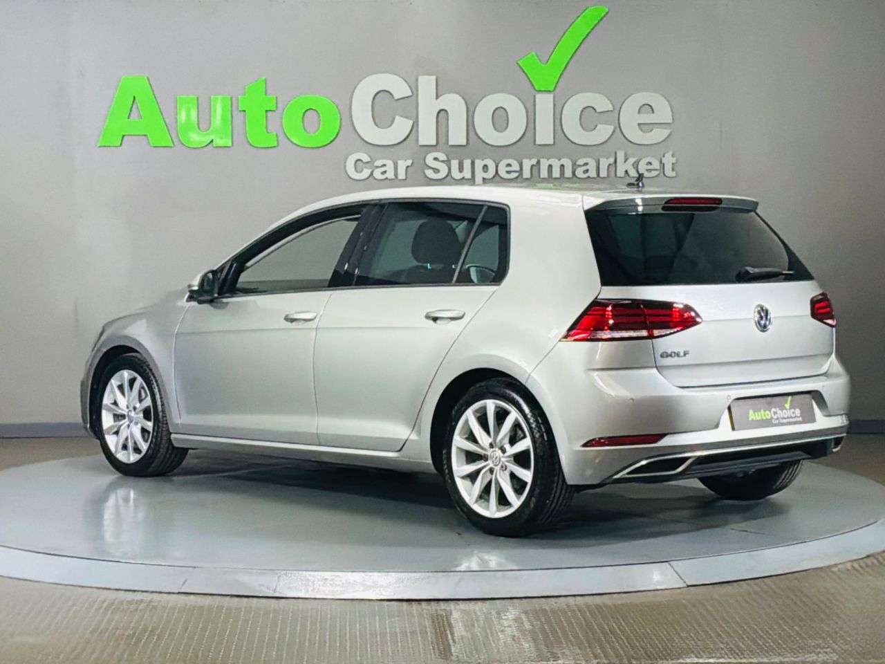 2019 VOLKSWAGEN GOLF 2019 VOLKSWAGEN GOLF