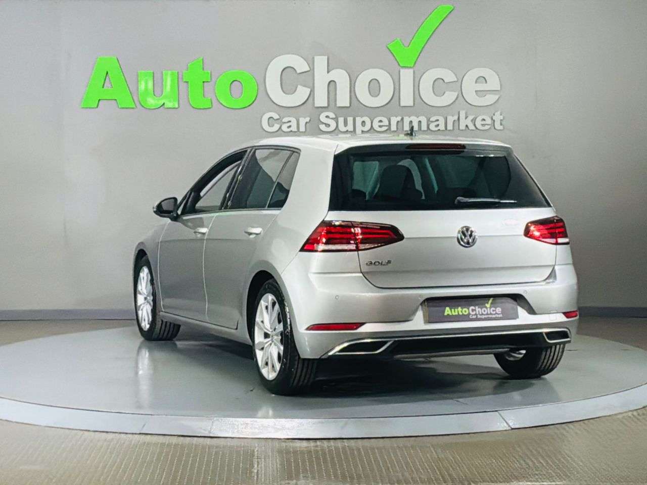 2019 VOLKSWAGEN GOLF 2019 VOLKSWAGEN GOLF