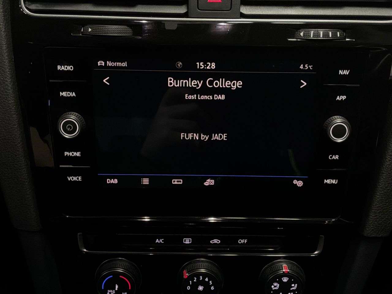 2019 VOLKSWAGEN GOLF 2019 VOLKSWAGEN GOLF