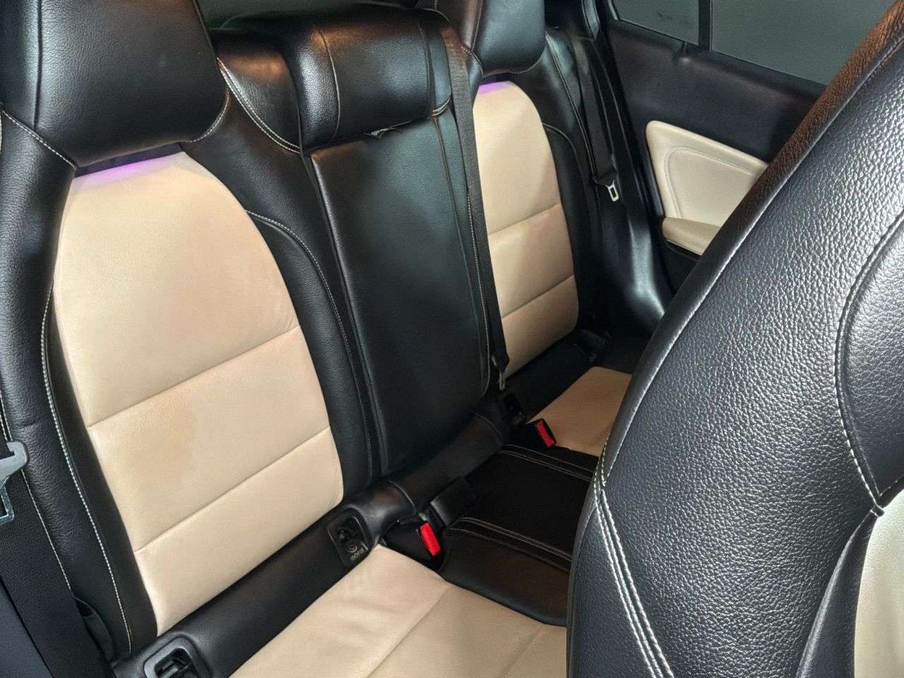 2018 MERCEDES-BENZ 180 2018 MERCEDES-BENZ 180