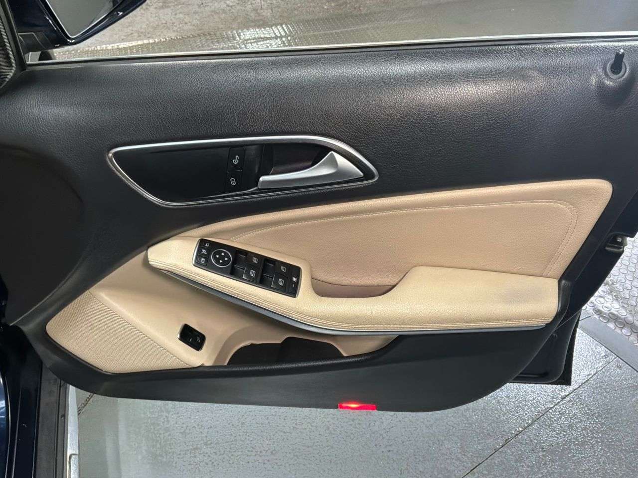 2018 MERCEDES-BENZ 180 2018 MERCEDES-BENZ 180