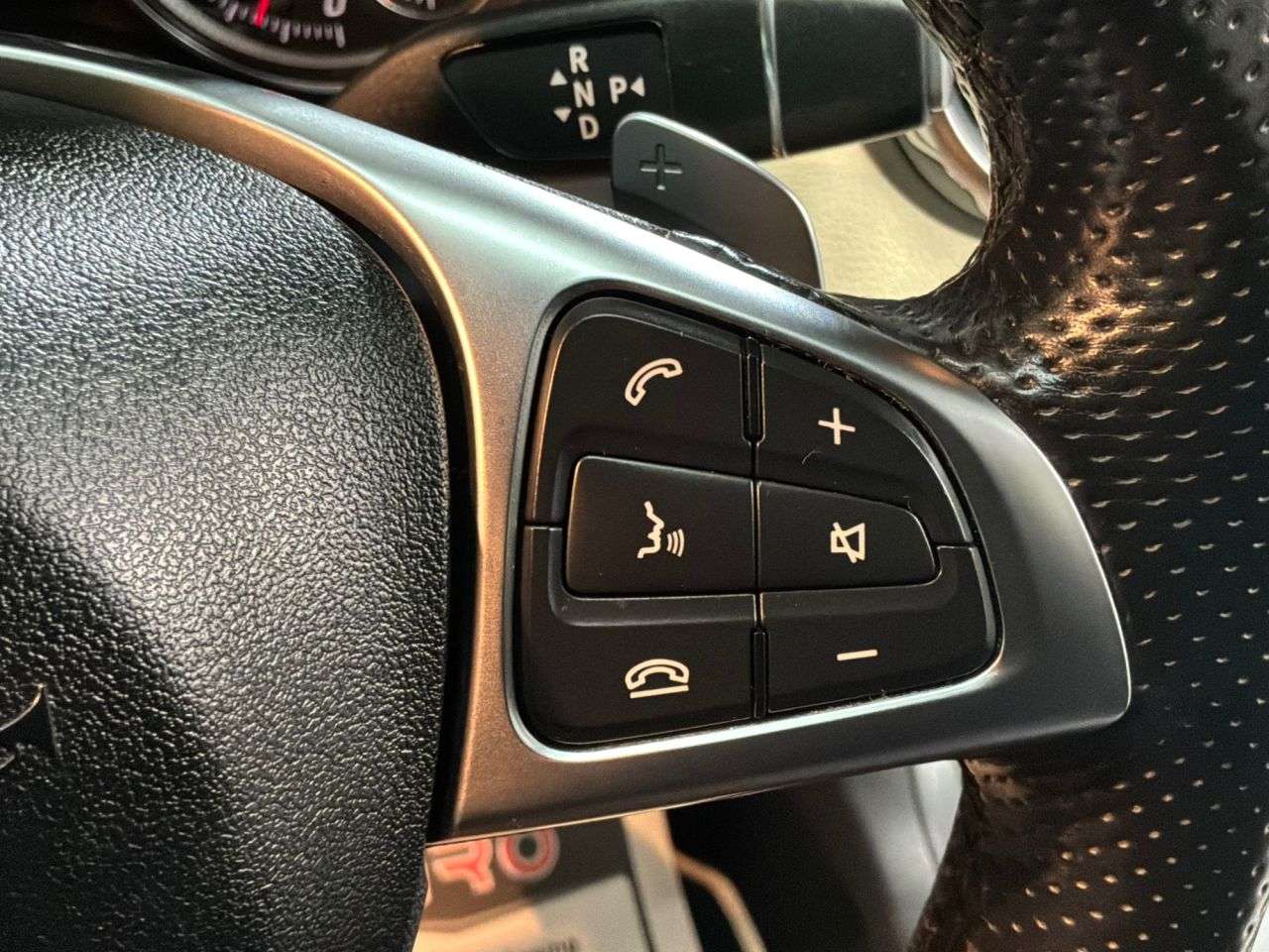 2018 MERCEDES-BENZ 180 2018 MERCEDES-BENZ 180