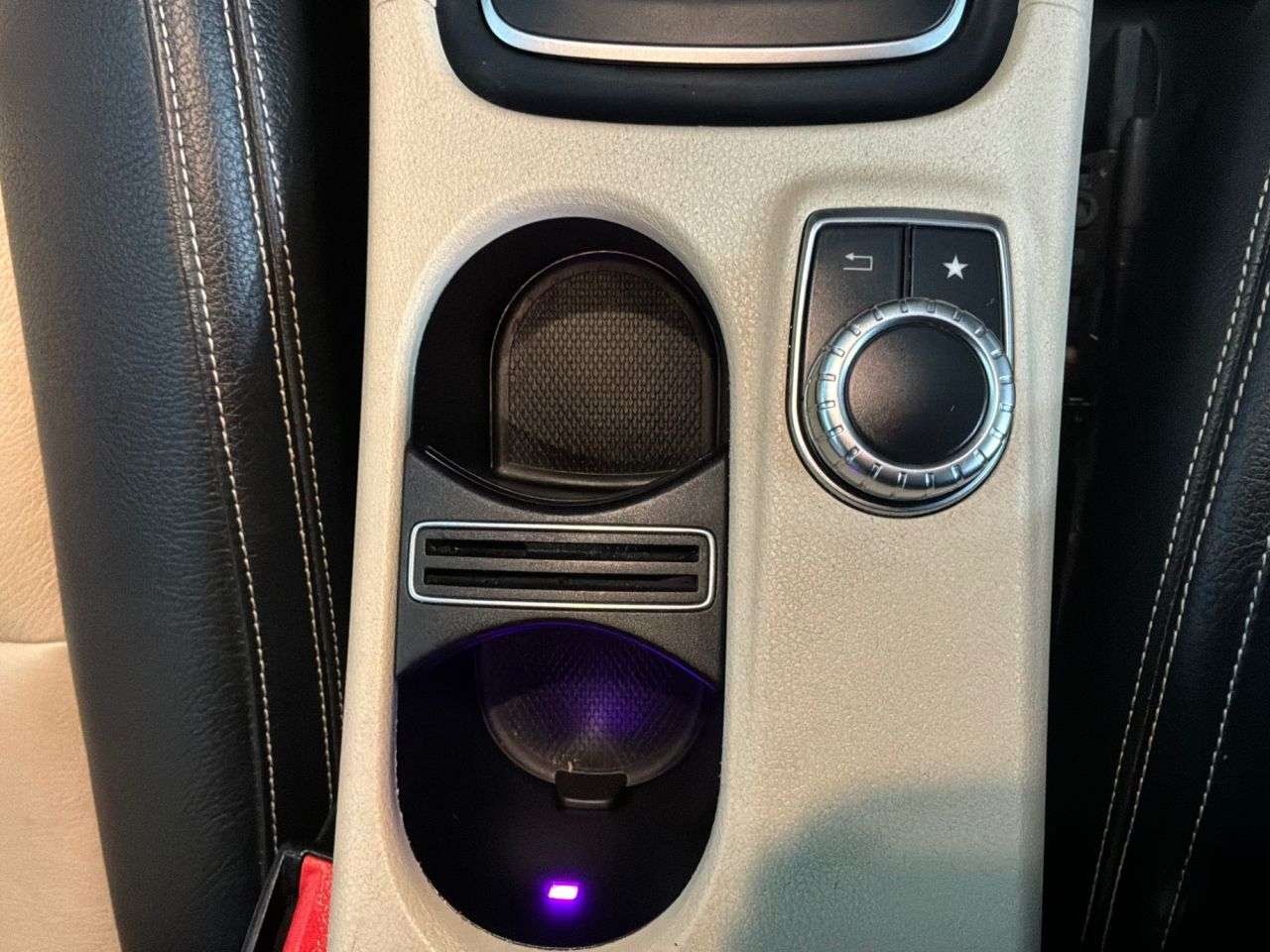 2018 MERCEDES-BENZ 180 2018 MERCEDES-BENZ 180