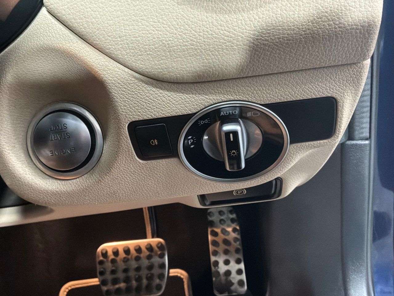 2018 MERCEDES-BENZ 180 2018 MERCEDES-BENZ 180