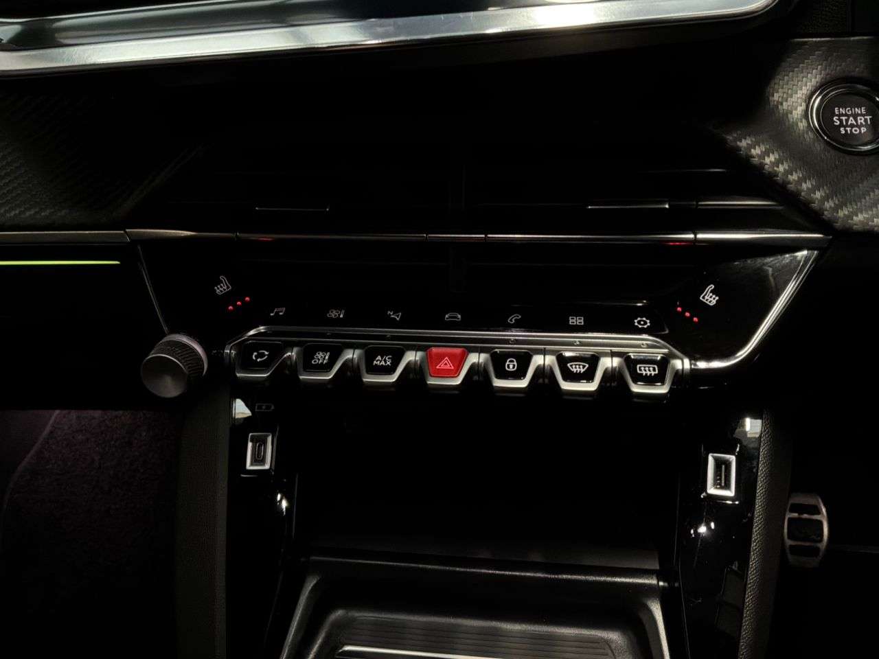 2021 PEUGEOT 2008 2021 PEUGEOT 2008