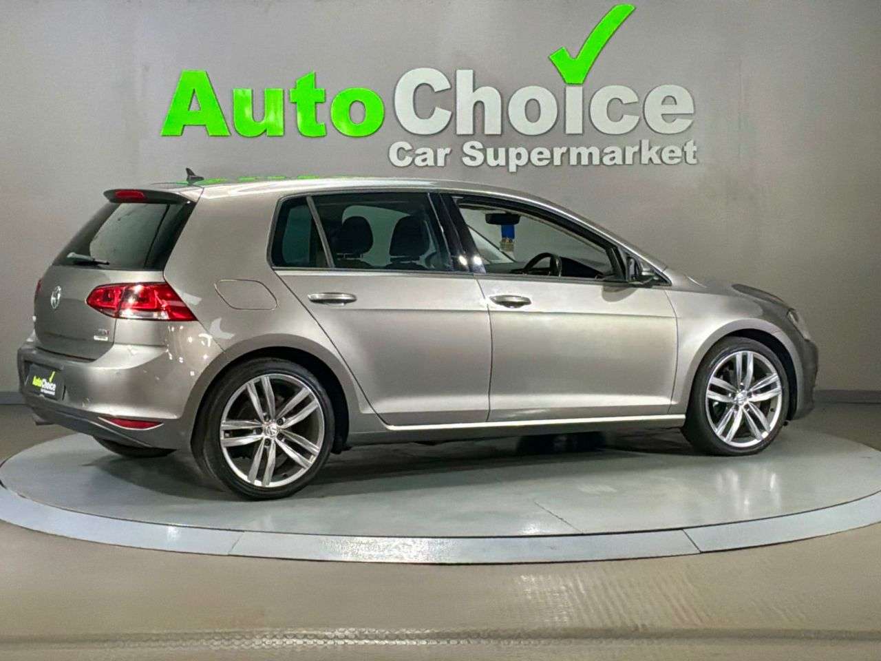 2016 VOLKSWAGEN GOLF 2016 VOLKSWAGEN GOLF