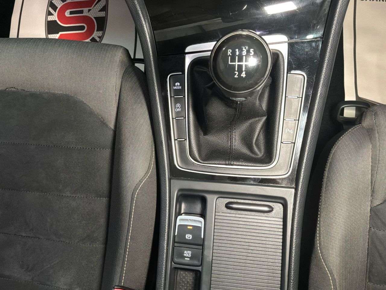 2016 VOLKSWAGEN GOLF 2016 VOLKSWAGEN GOLF