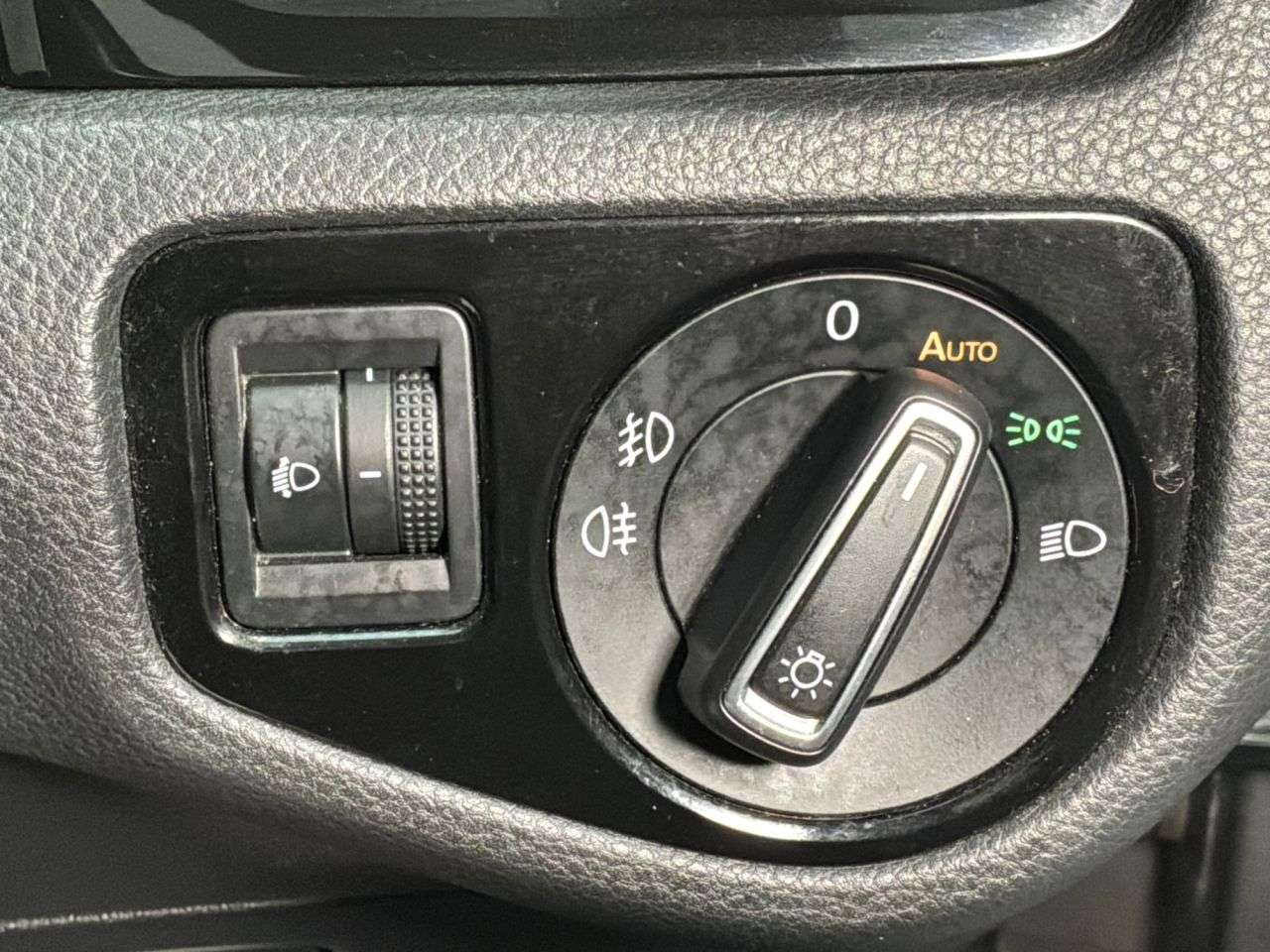 2016 VOLKSWAGEN GOLF 2016 VOLKSWAGEN GOLF