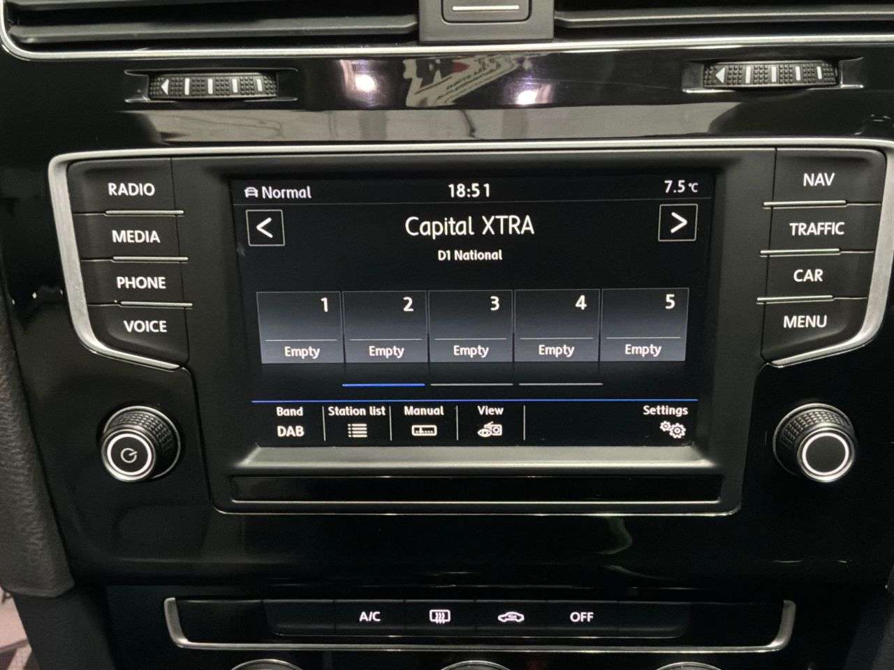 2016 VOLKSWAGEN GOLF 2016 VOLKSWAGEN GOLF