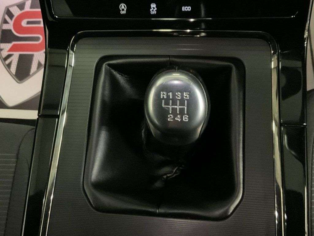 2020 LAND ROVER RANGE ROVER EVOQUE 2020 LAND ROVER RANGE ROVER EVOQUE