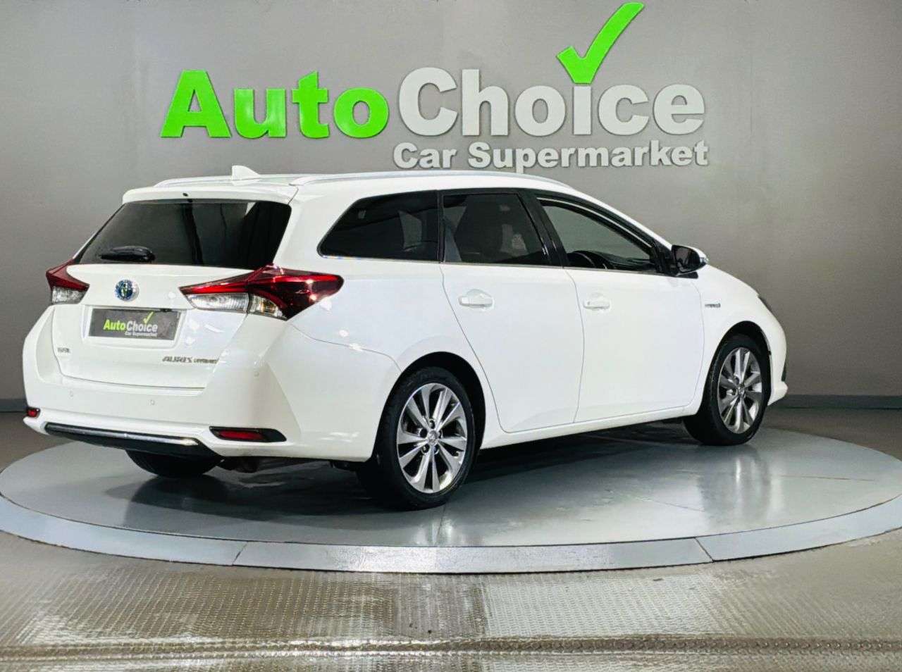 2015 TOYOTA AURIS 2015 TOYOTA AURIS