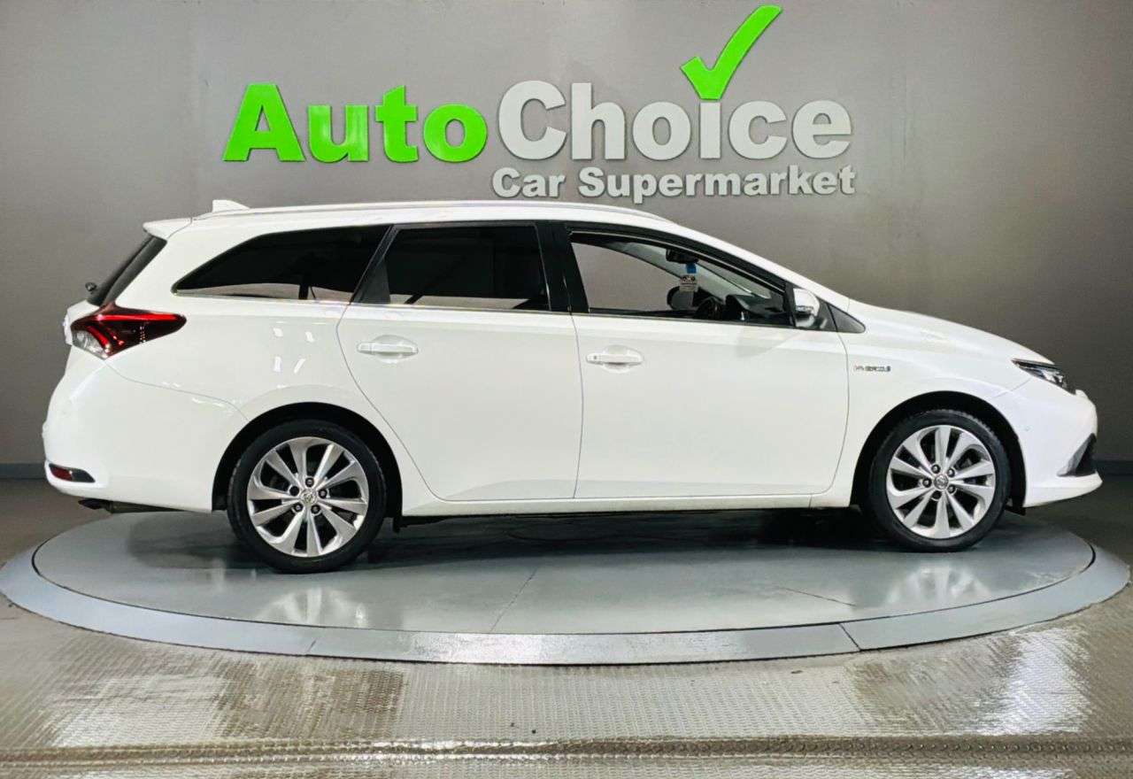 2015 TOYOTA AURIS 2015 TOYOTA AURIS