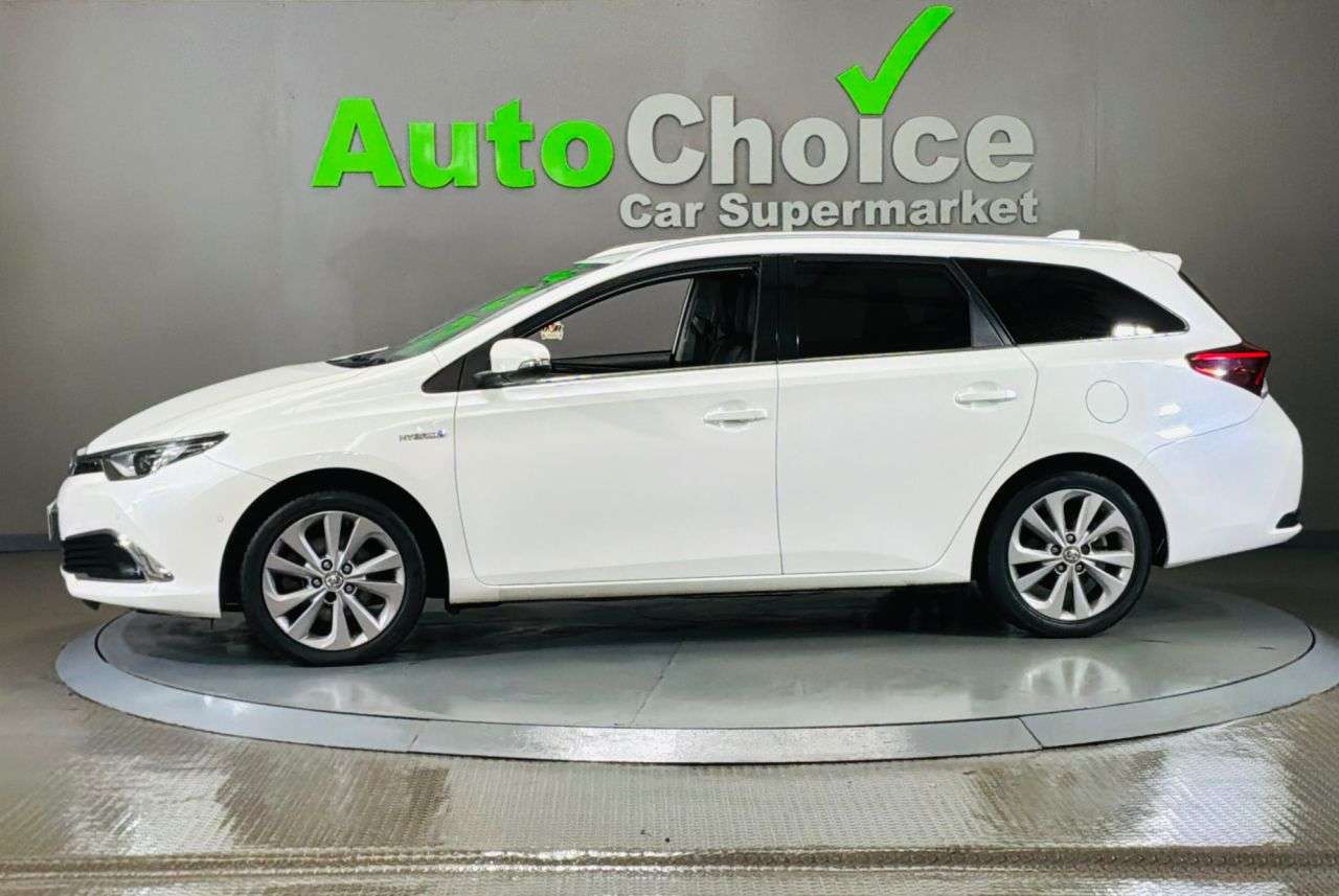 2015 TOYOTA AURIS 2015 TOYOTA AURIS