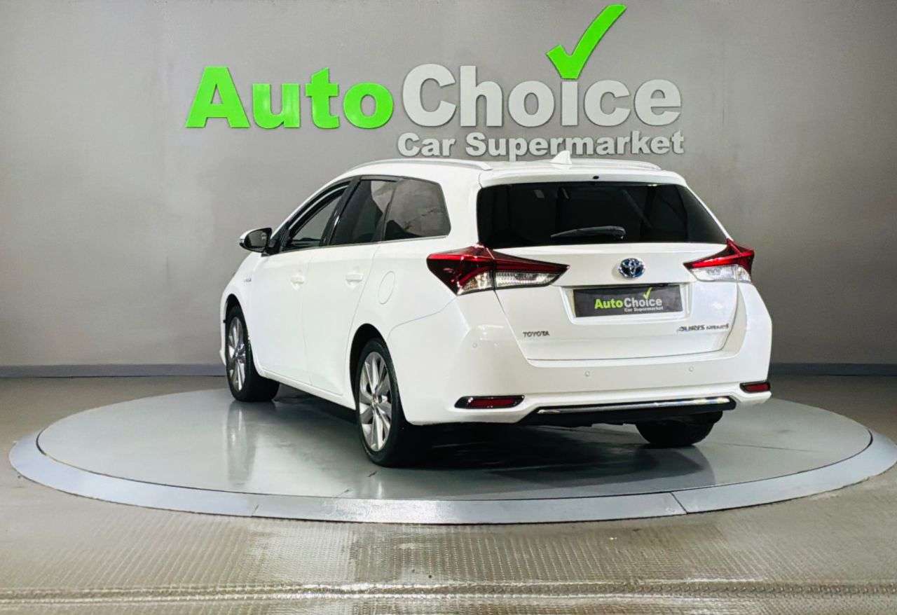 2015 TOYOTA AURIS 2015 TOYOTA AURIS