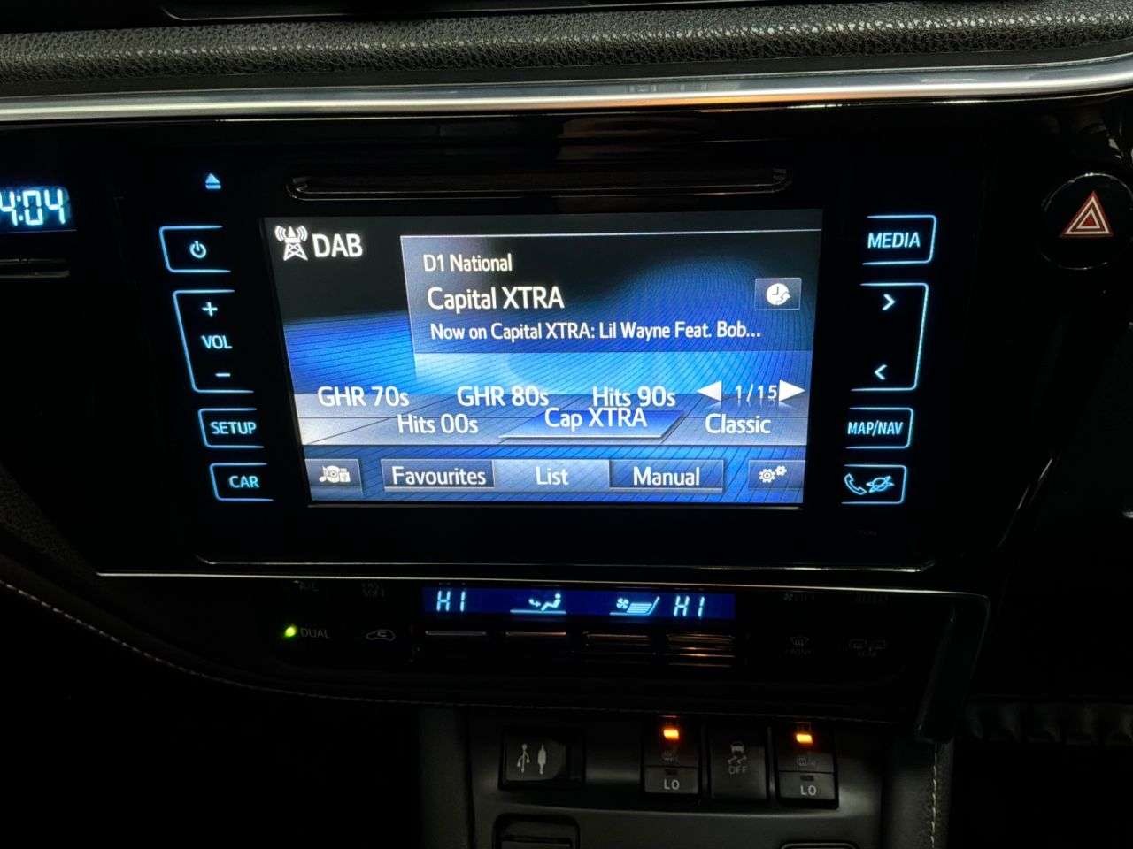 2015 TOYOTA AURIS 2015 TOYOTA AURIS