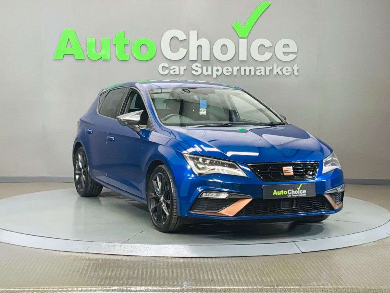 A 2019 SEAT LEON 1.5 TSI EVO FR Black Edition Hatchback 5dr Petrol Manual Euro 6 (s/s) (150 A 2019 SEAT LEON 1.5 TSI EVO FR Black Edition Hatchback 5dr Petrol Manual Euro 6 (s/s) (150