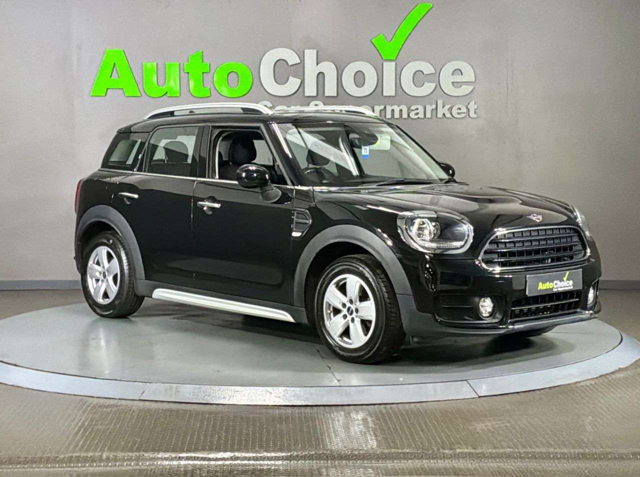 A 2019 MINI COUNTRYMAN 1.5 Cooper Classic SUV 5dr Petrol Manual Euro 6 (s/s) (136 ps) *Amazing Fin A 2019 MINI COUNTRYMAN 1.5 Cooper Classic SUV 5dr Petrol Manual Euro 6 (s/s) (136 ps) *Amazing Fin