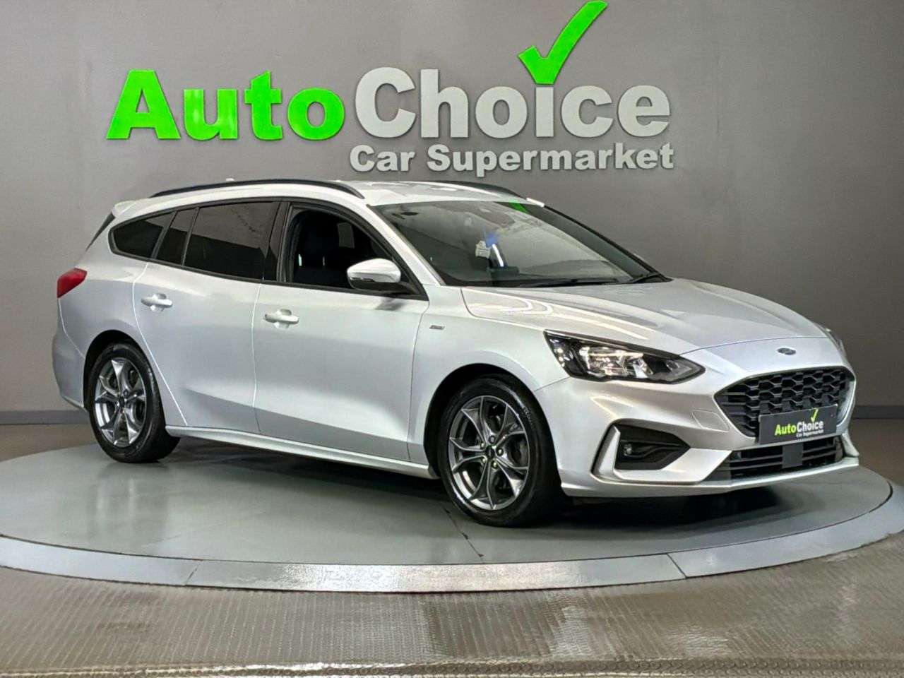 A 2020 FORD FOCUS 2.0 EcoBlue ST-Line Estate 5dr Diesel Manual Euro 6 (s/s) (150 ps) *Amazing A 2020 FORD FOCUS 2.0 EcoBlue ST-Line Estate 5dr Diesel Manual Euro 6 (s/s) (150 ps) *Amazing