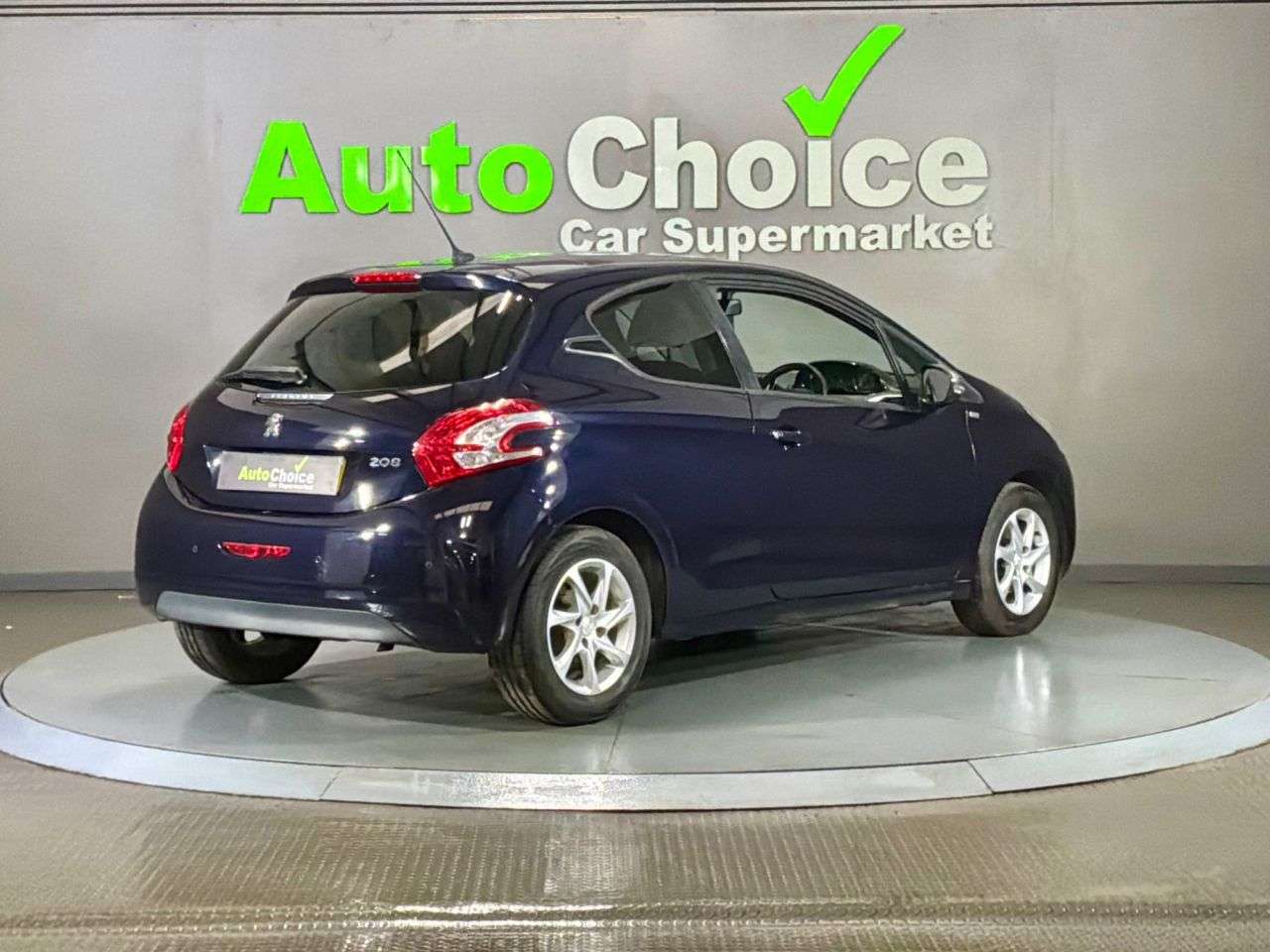 2014 PEUGEOT 208 2014 PEUGEOT 208