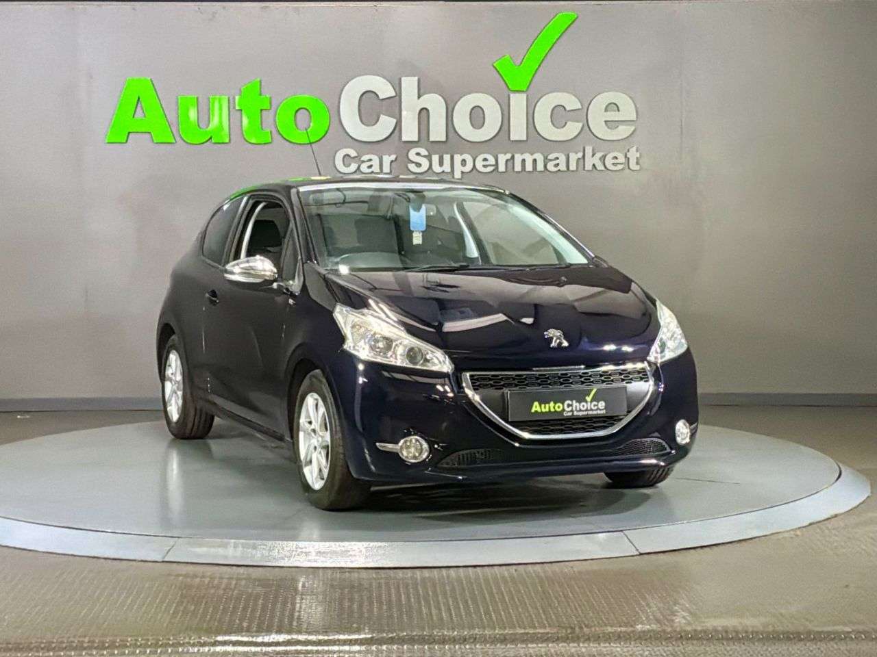 A 2014 PEUGEOT 208 1.2 VTi PureTech Style Hatchback 3dr Petrol Manual Euro 5 (82 ps) *Amazing A 2014 PEUGEOT 208 1.2 VTi PureTech Style Hatchback 3dr Petrol Manual Euro 5 (82 ps) *Amazing