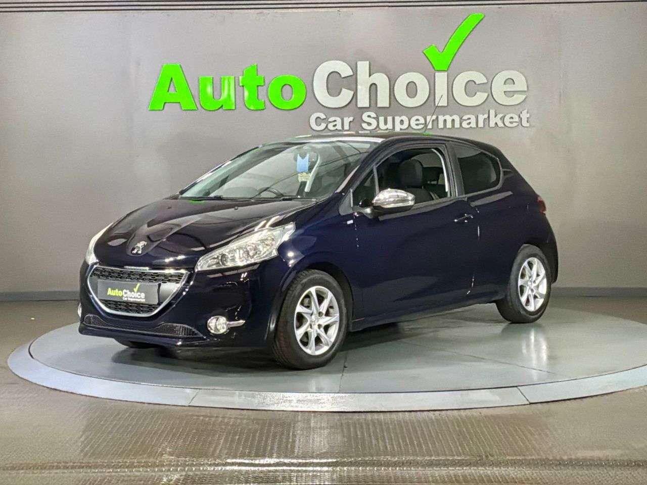 2014 PEUGEOT 208 2014 PEUGEOT 208