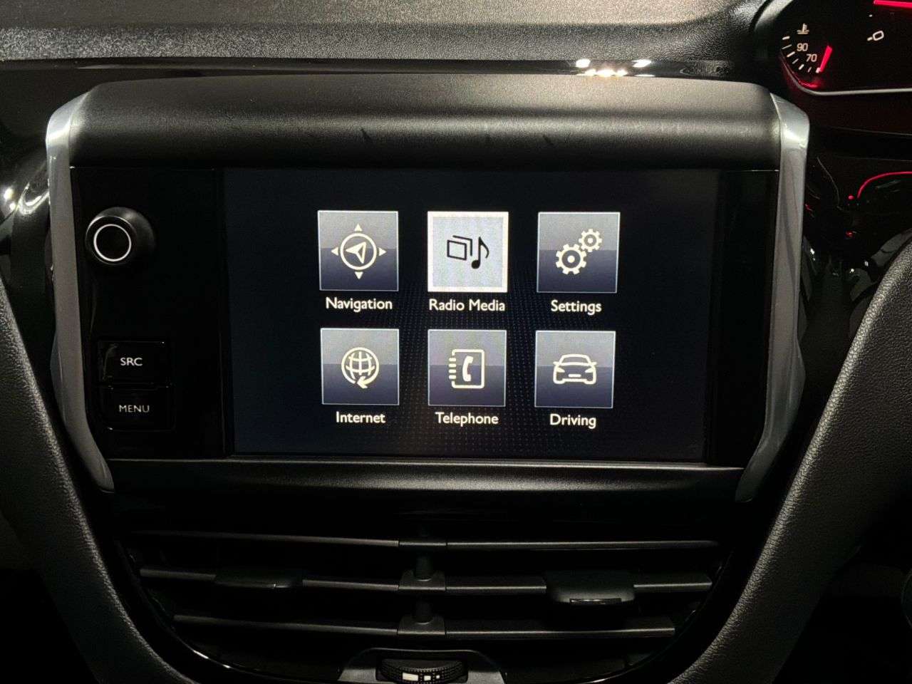 2014 PEUGEOT 208 2014 PEUGEOT 208