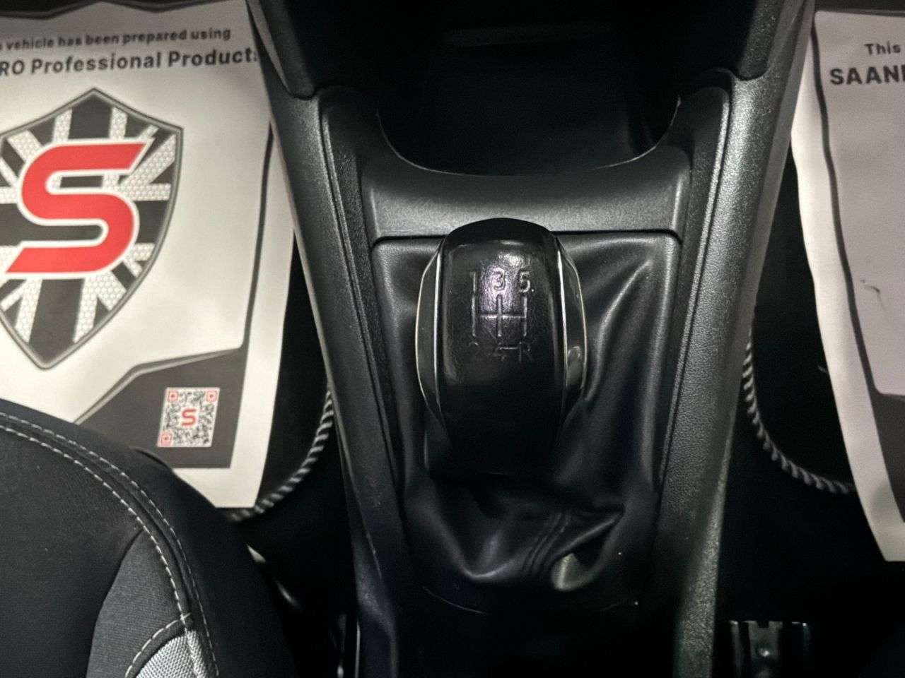 2014 PEUGEOT 208 2014 PEUGEOT 208