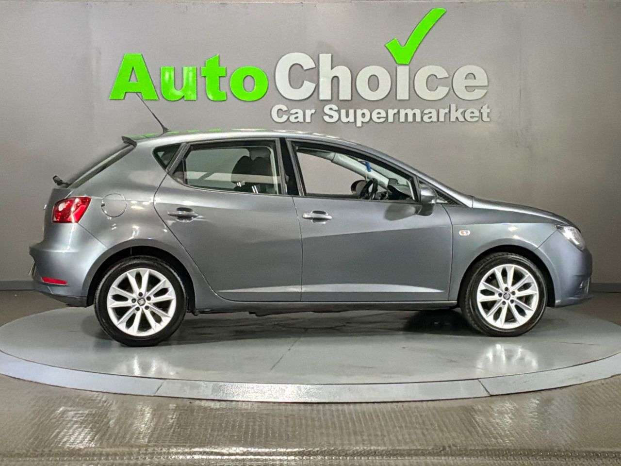 2015 SEAT IBIZA 2015 SEAT IBIZA