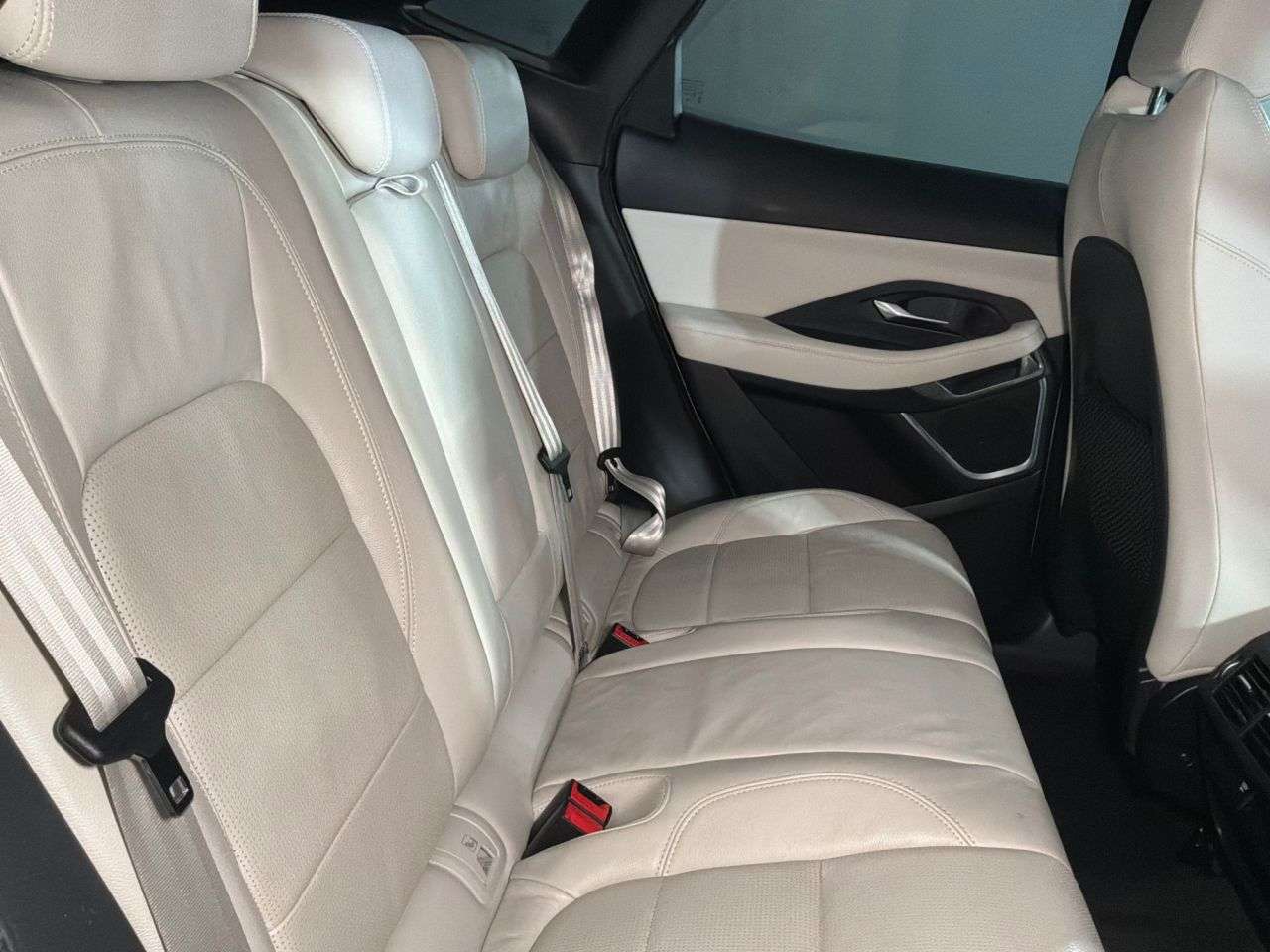 2019 JAGUAR E-PACE 2019 JAGUAR E-PACE