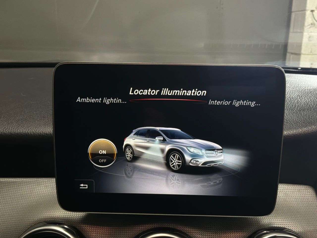 2019 MERCEDES-BENZ 180 2019 MERCEDES-BENZ 180