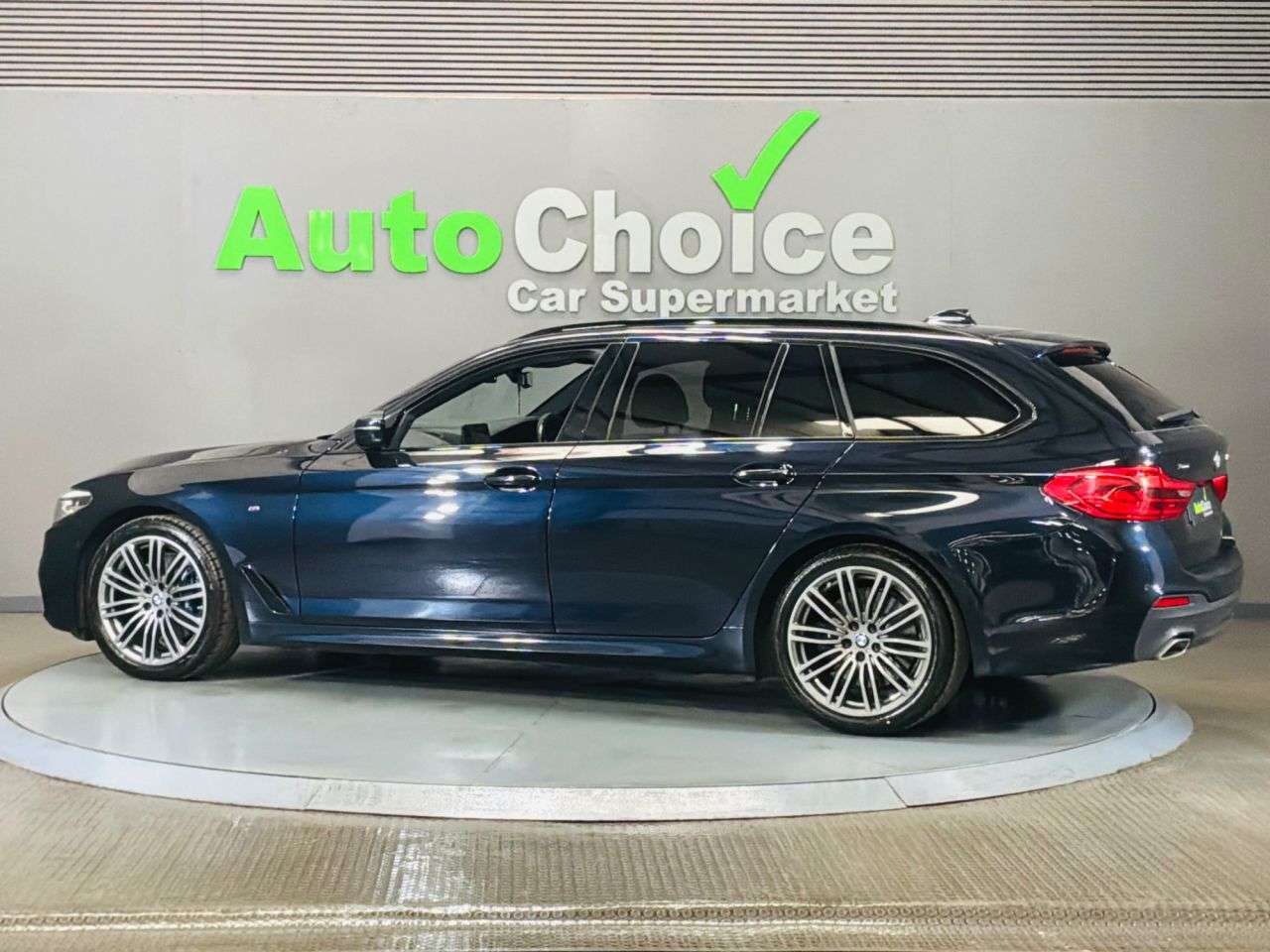 2020 BMW 5 SERIES 2020 BMW 5 SERIES