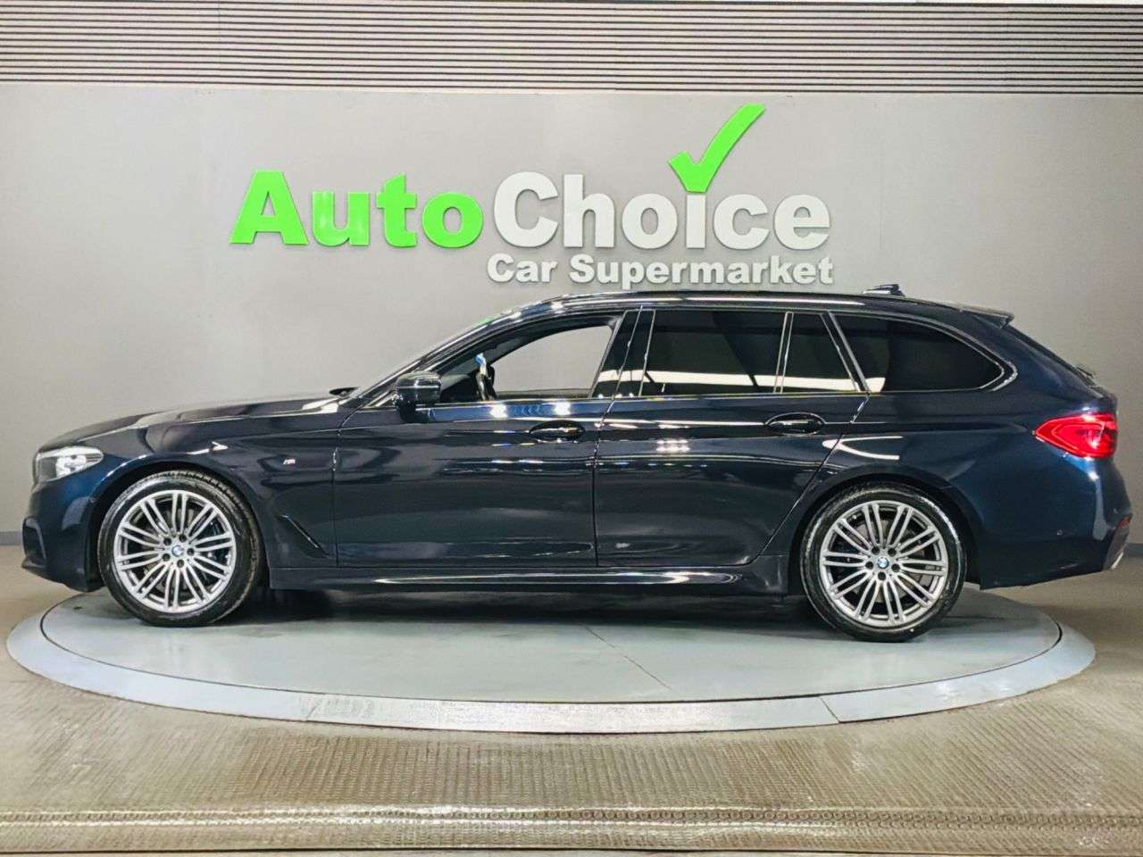 2020 BMW 5 SERIES 2020 BMW 5 SERIES